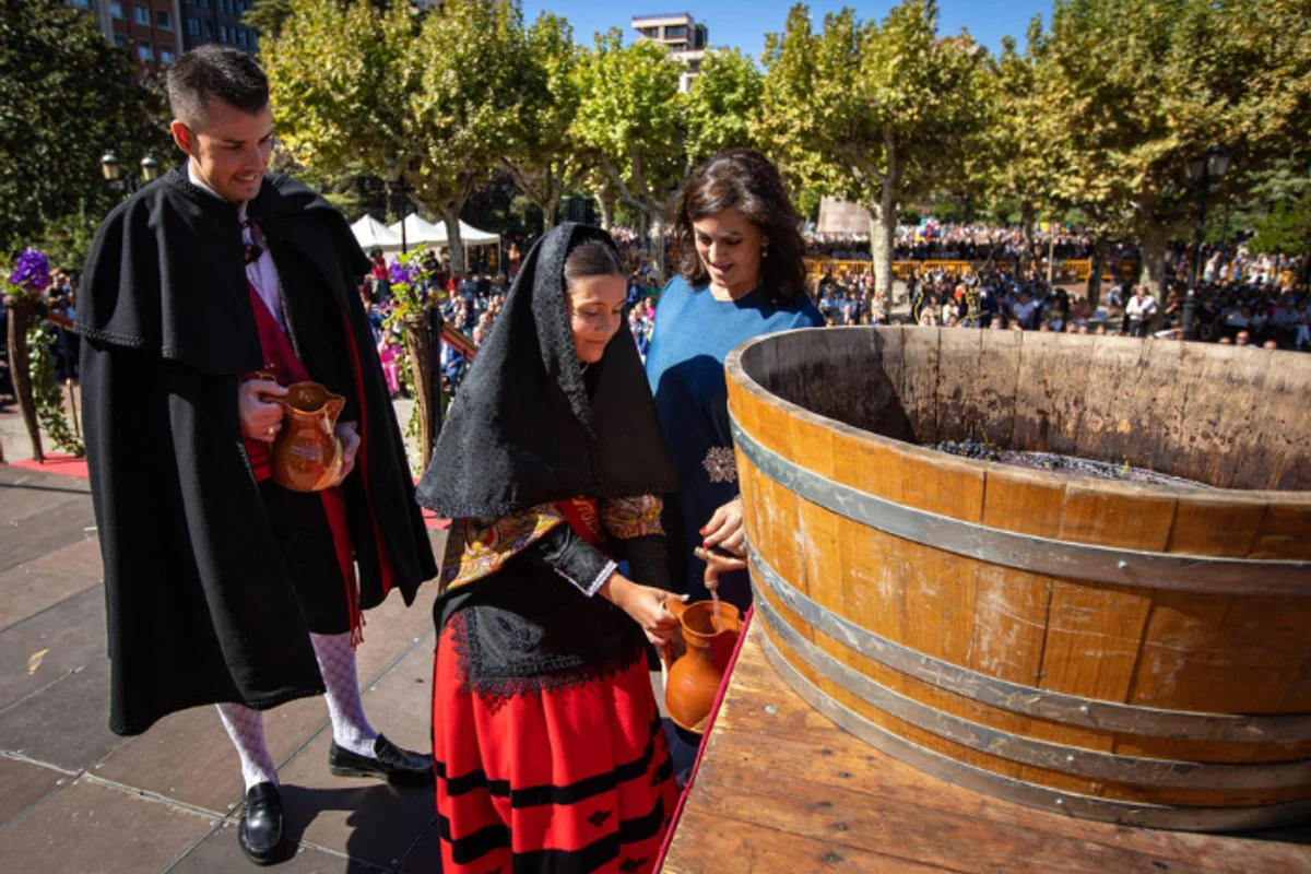 World's Best Food and Wine Festivals This Fall 2026: Alba's Truffle Fair, Turin's Terra Madre and More