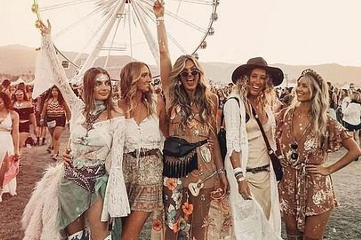 Festival Outfit Ideas: What to Wear to Any Music Festival (and What to Skip)