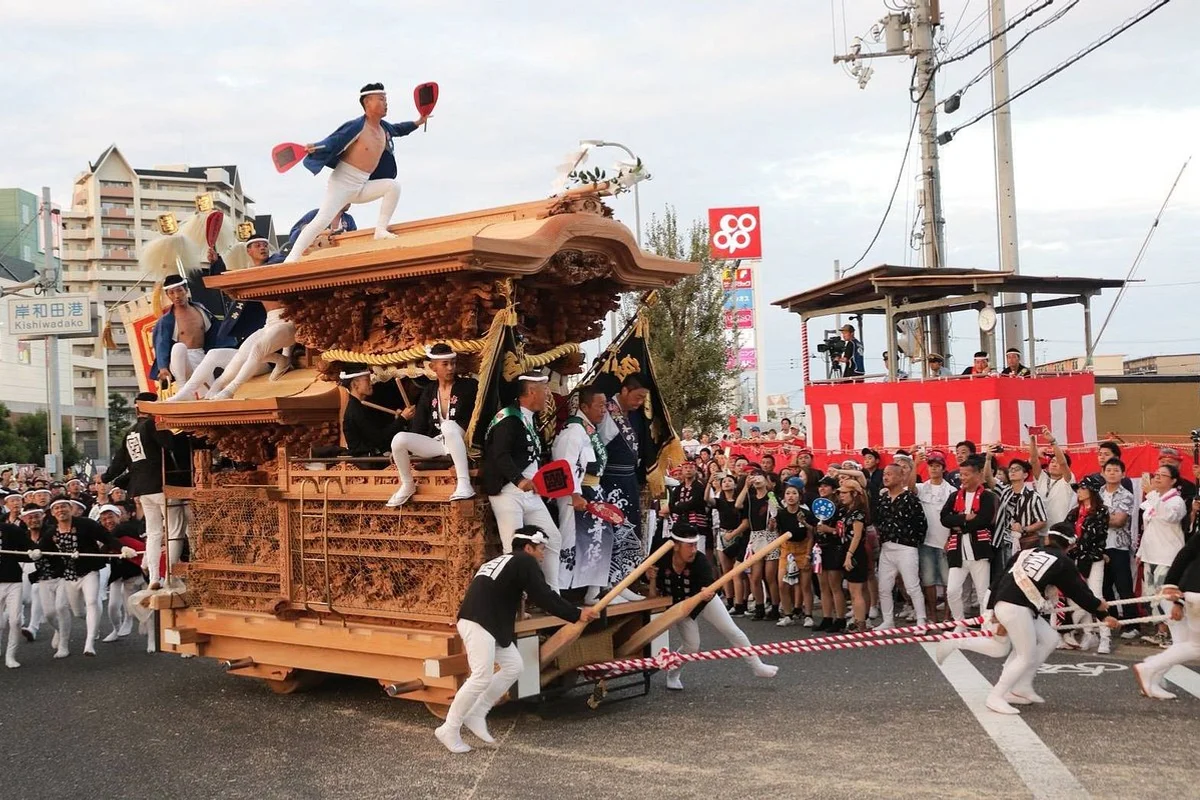 Matsuri d'automne au Japon 2026 : Danjiri, Nada no Kenka et les fêtes traditionnelles à ne pas manquer