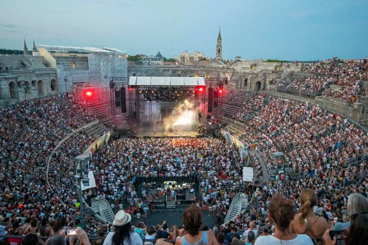 Que faire à Nîmes en été 2026 : concerts, festivals et sorties culturelles