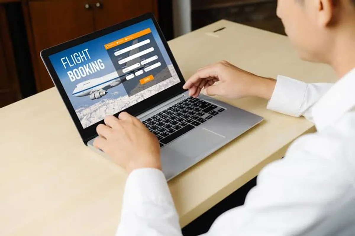When to Book Flights and Hotels for a Festival Trip: A Timeline for the Best Prices